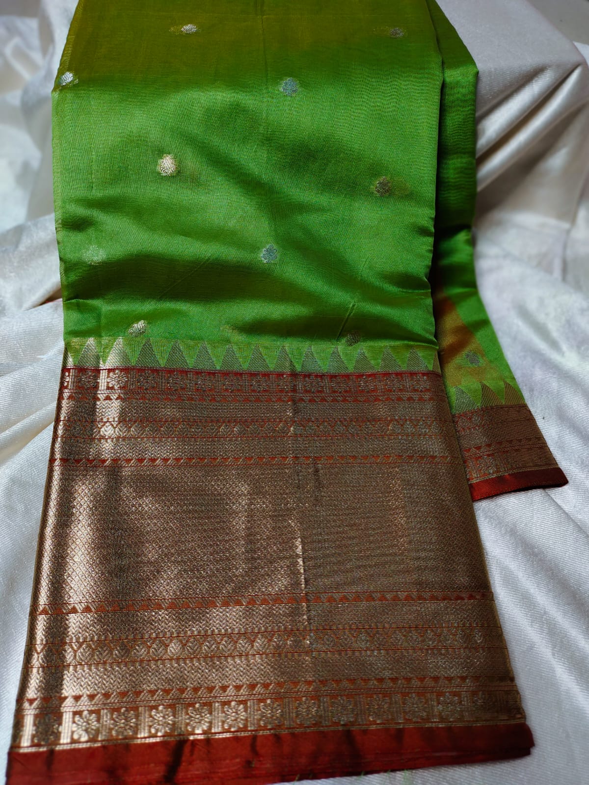ఎసి 1299