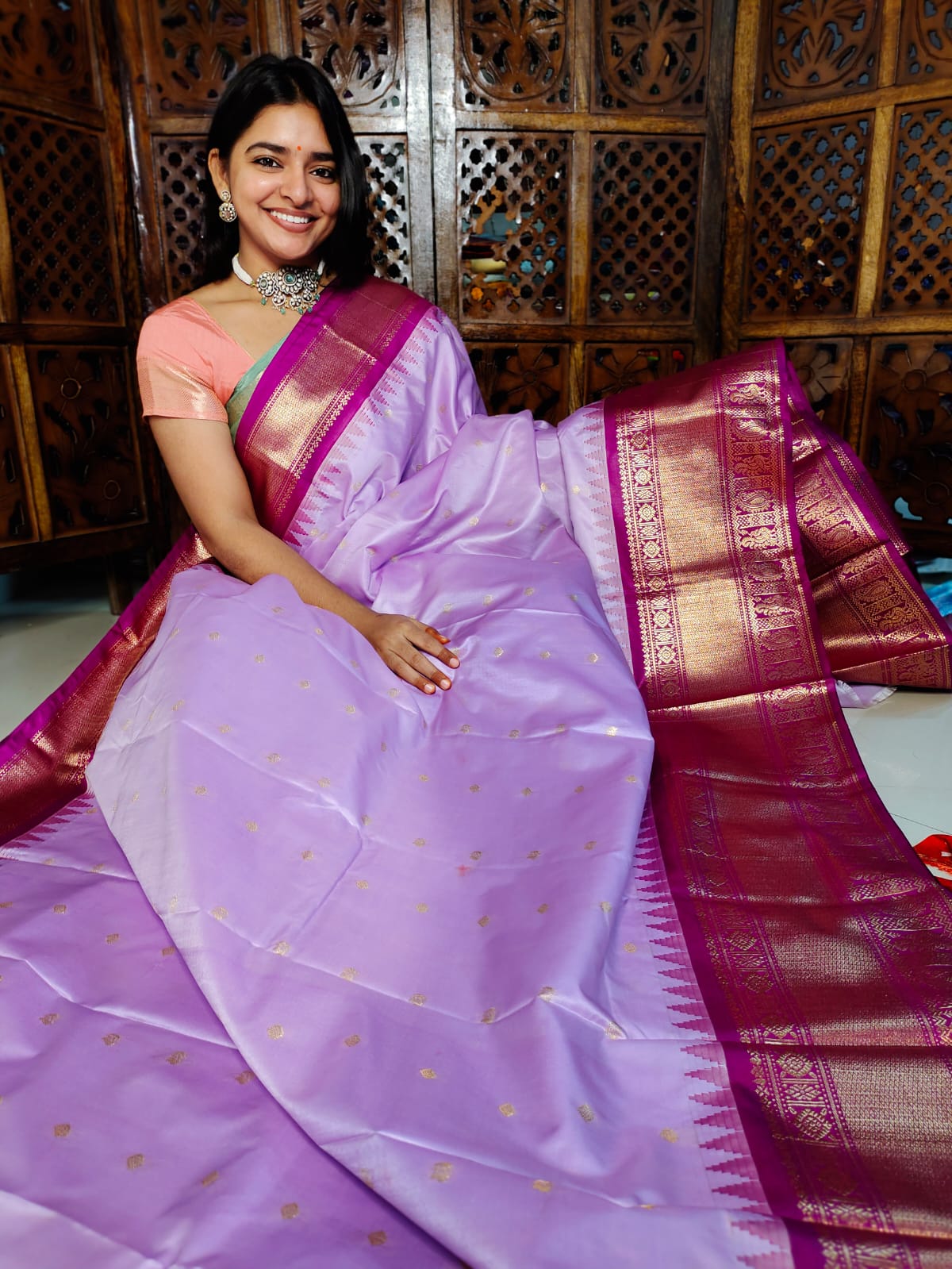 గద్వాల్ క్లియరెన్స్ సేల్