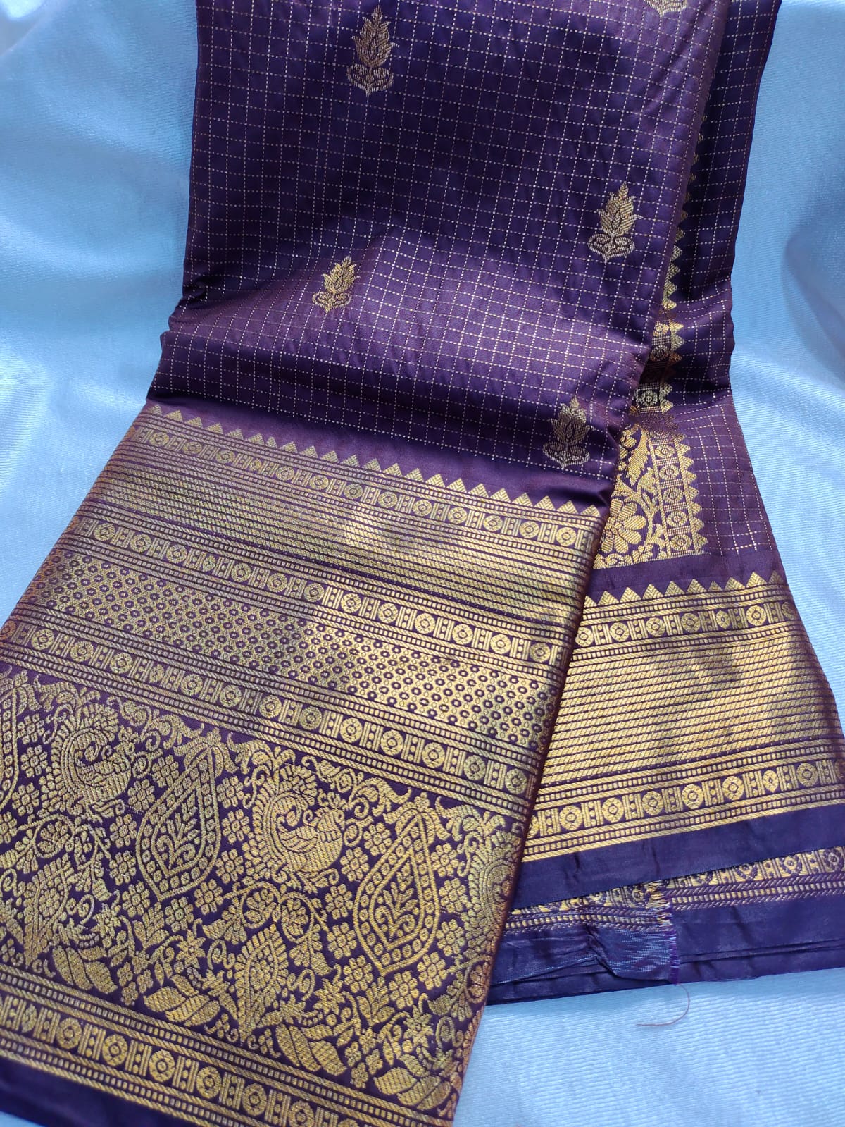 Vintage valli gadwal