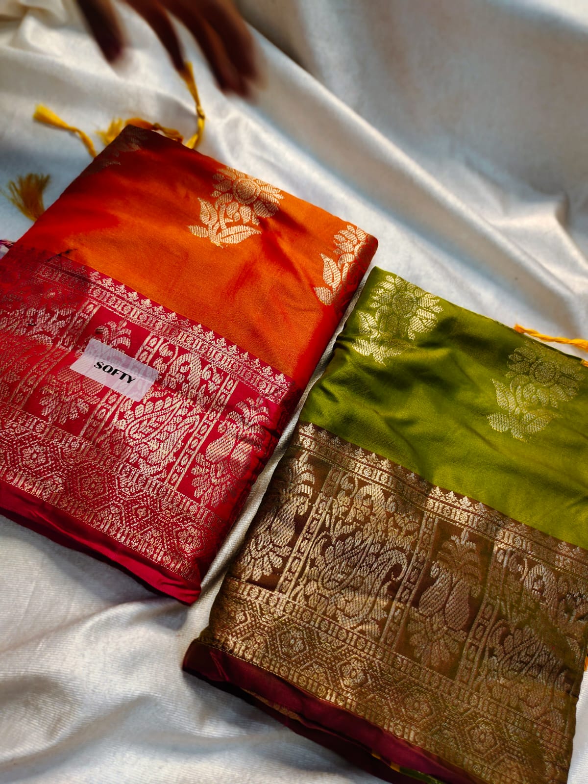 1+1 offer Uppada silk