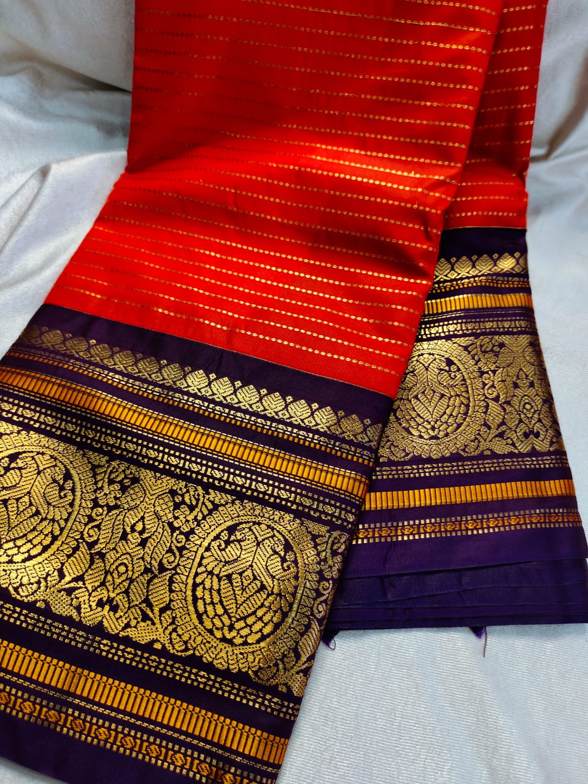 Vintage valli gadwal