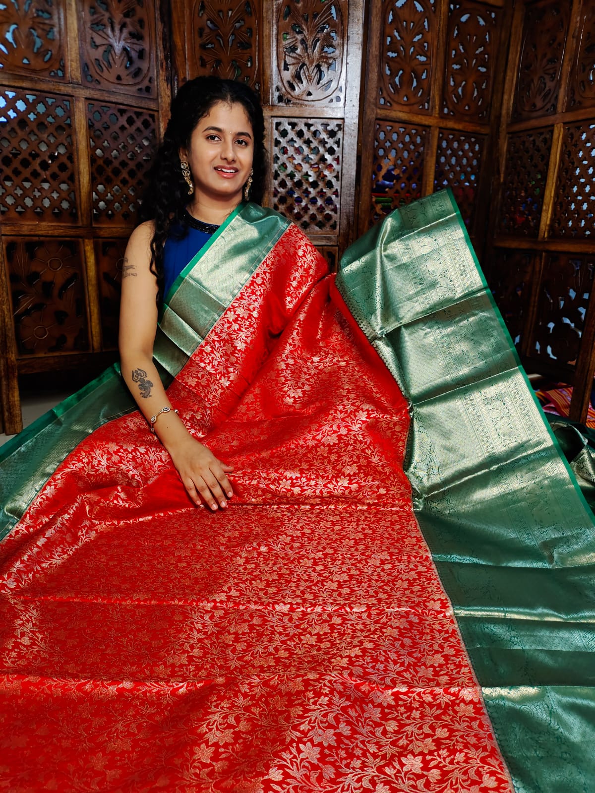 50% offer Saree
