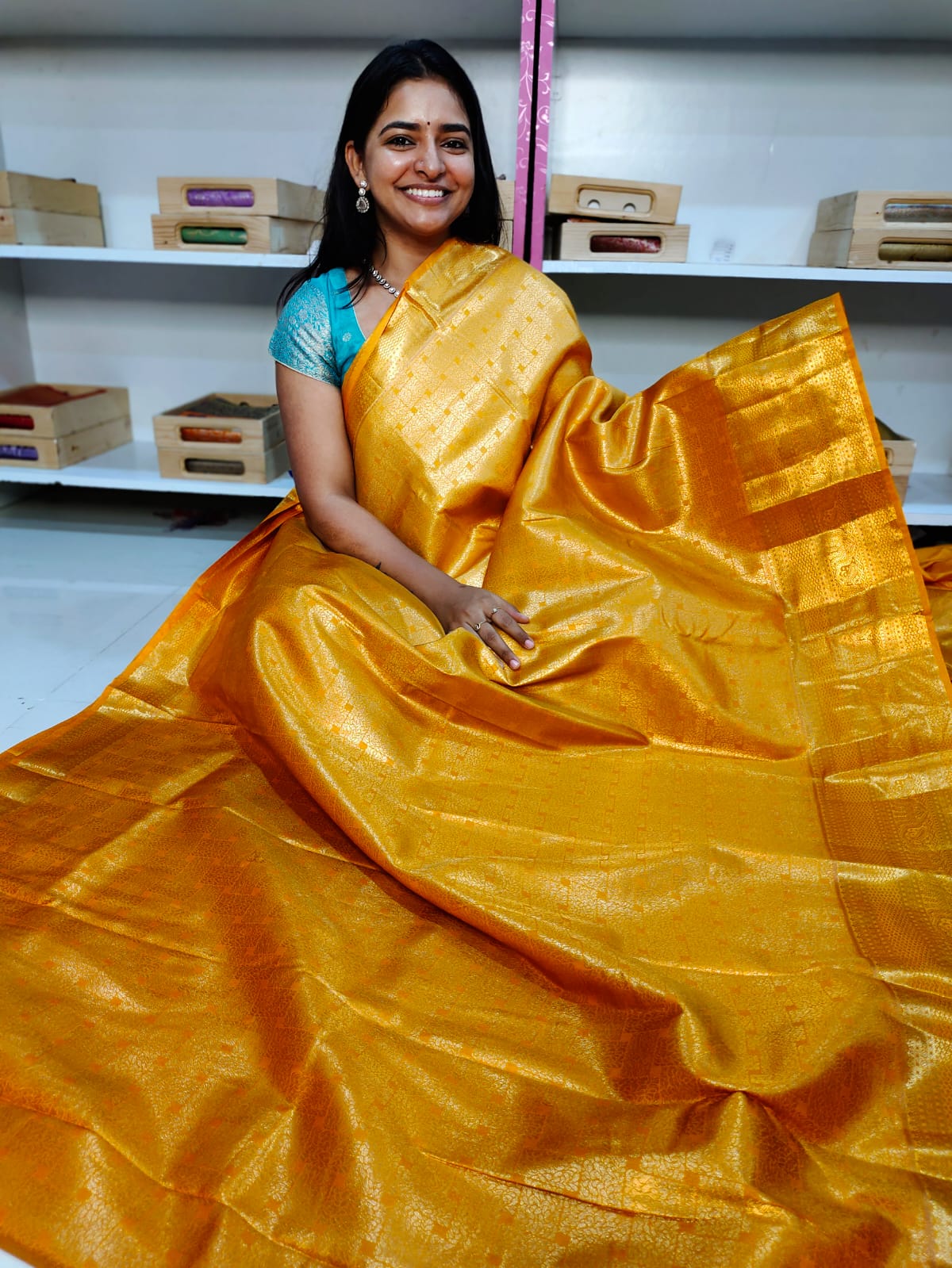 90% offer kanchi pattu collections