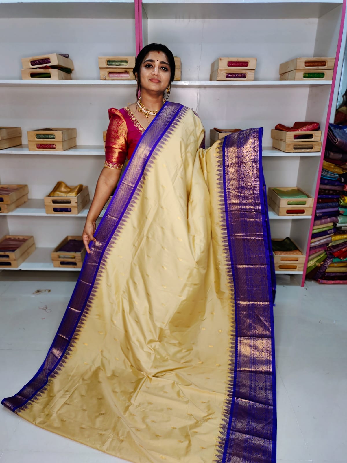 Ashadam sale gadwal silk saree