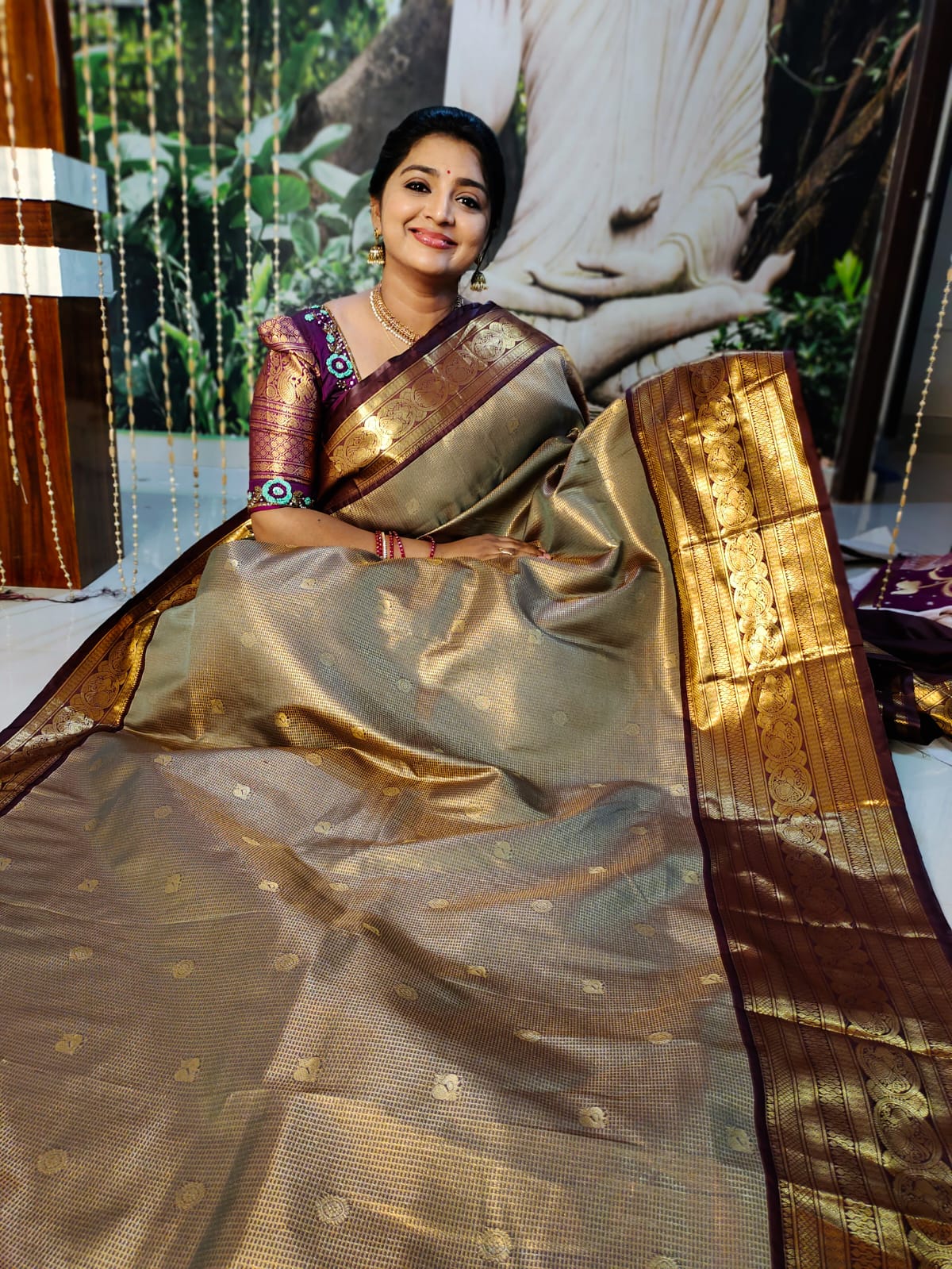 50% offer Valli gadwal
