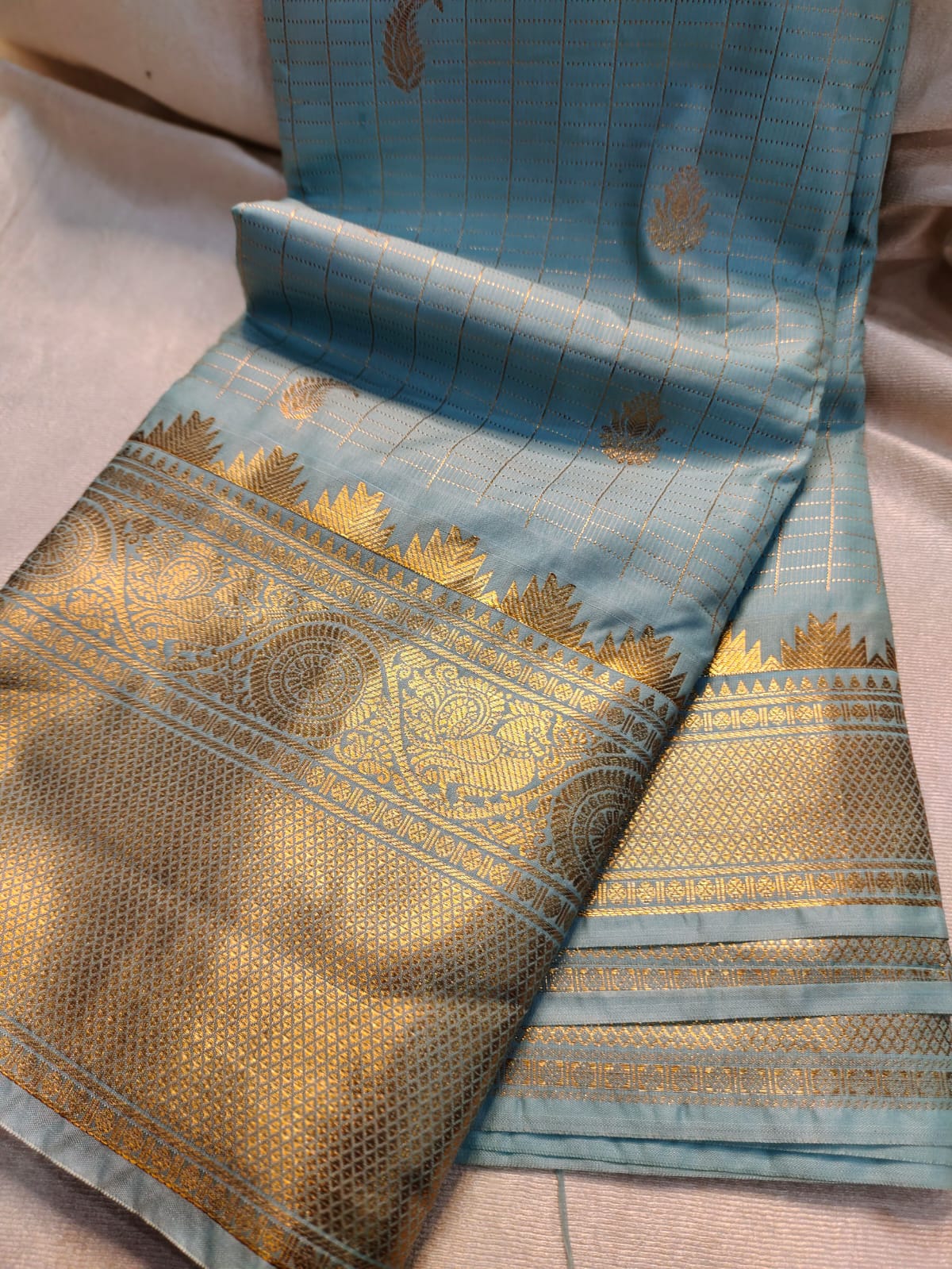 Vintage valli gadwal
