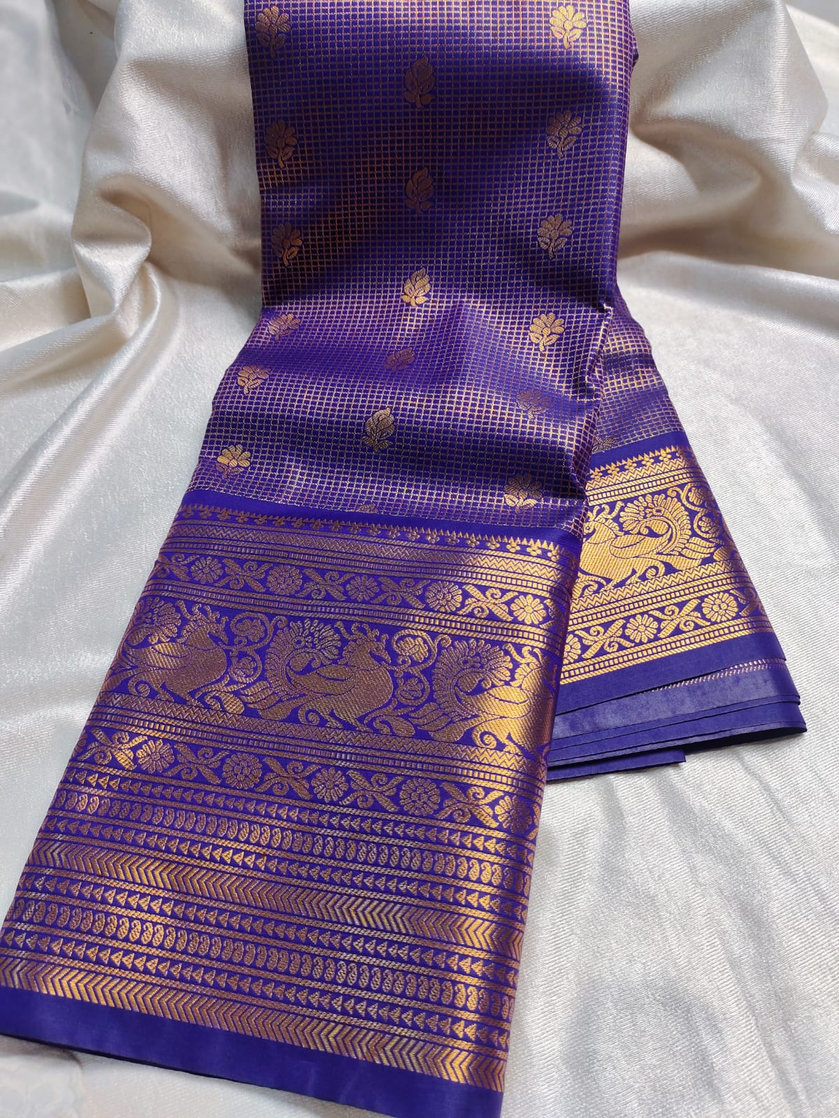 New vintage gadwal