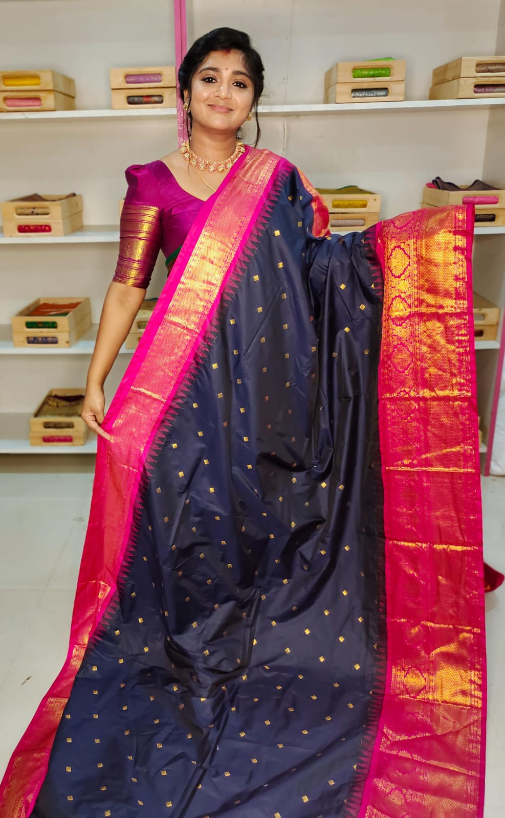 50% offer gadwal silk