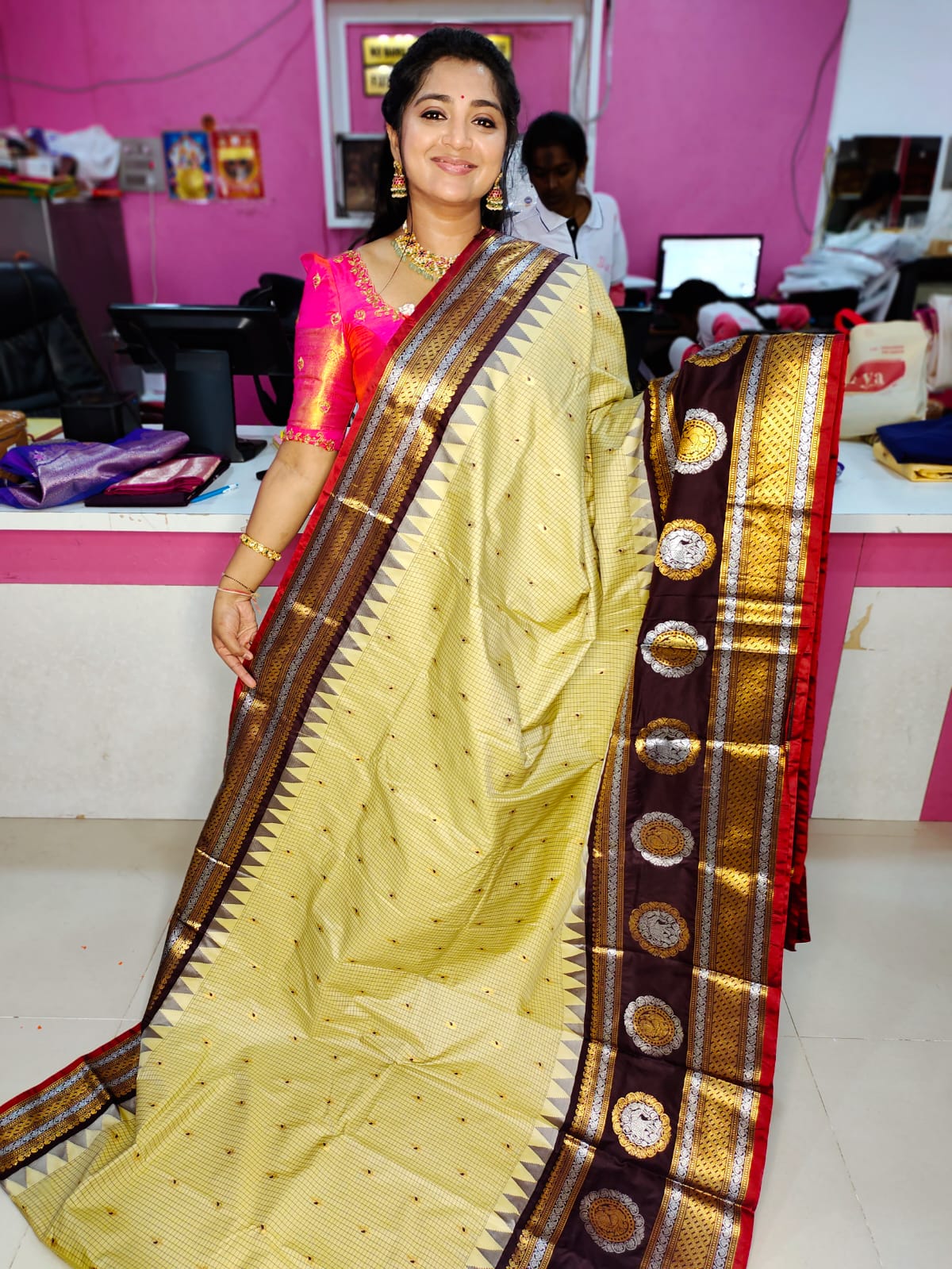 50% offer gadwal sale