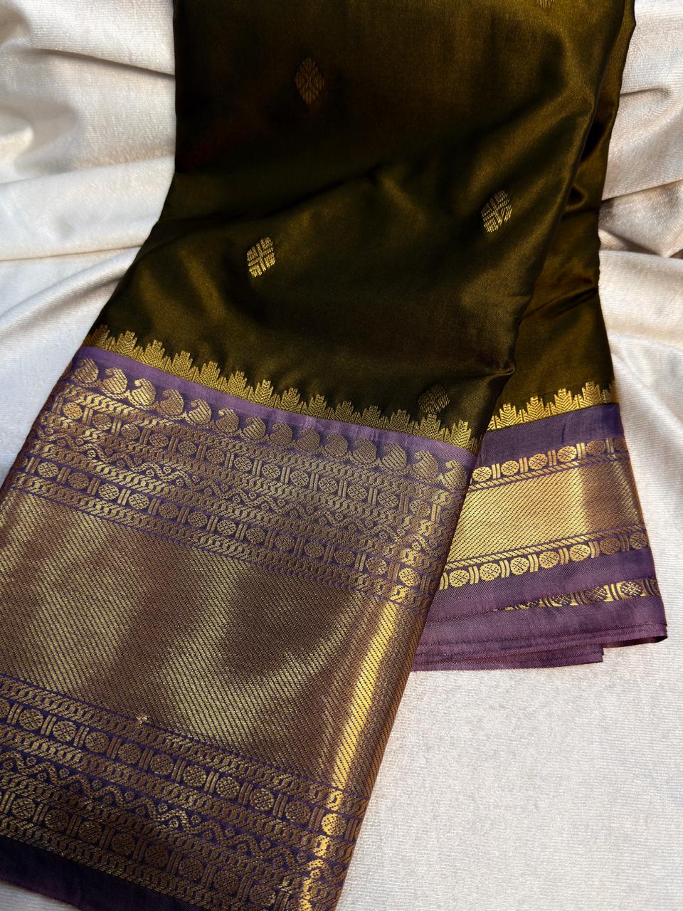 Gadwal sale 1599