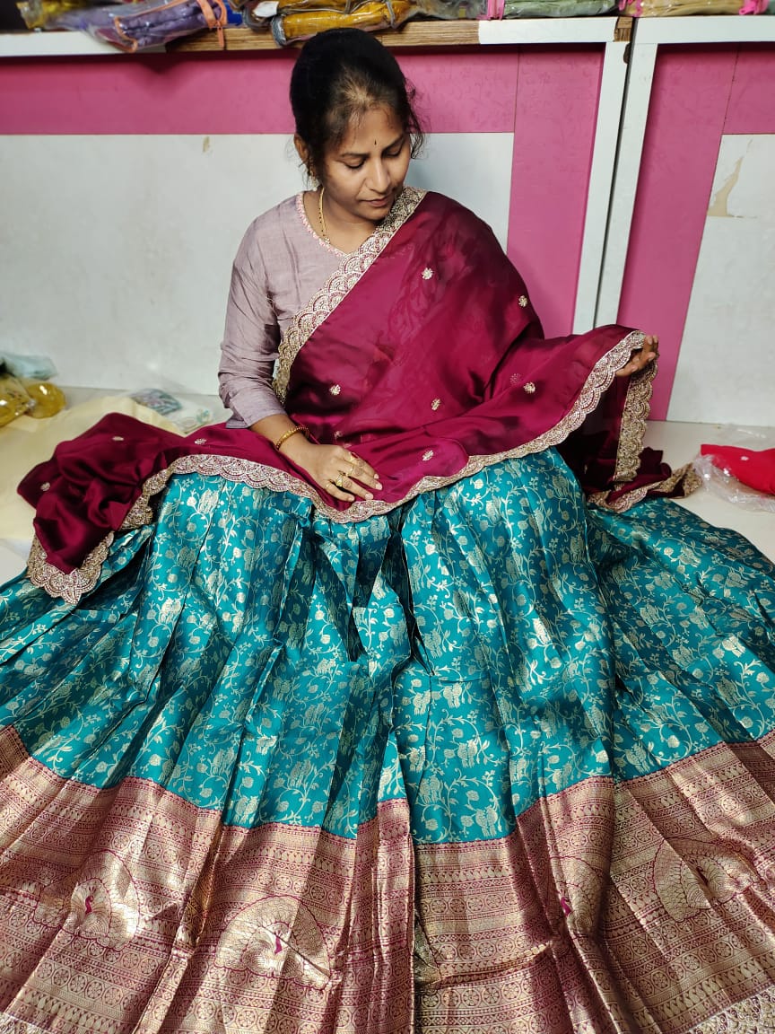 Banaras lehanga