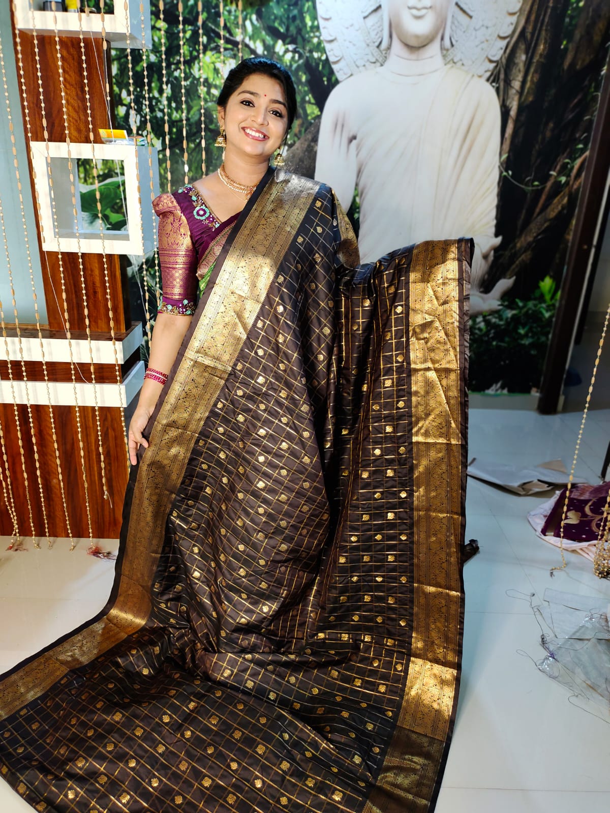 Valli gadwal 1day sale