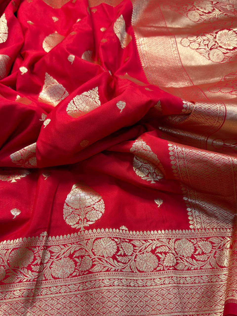 80% offer katan pattu saree