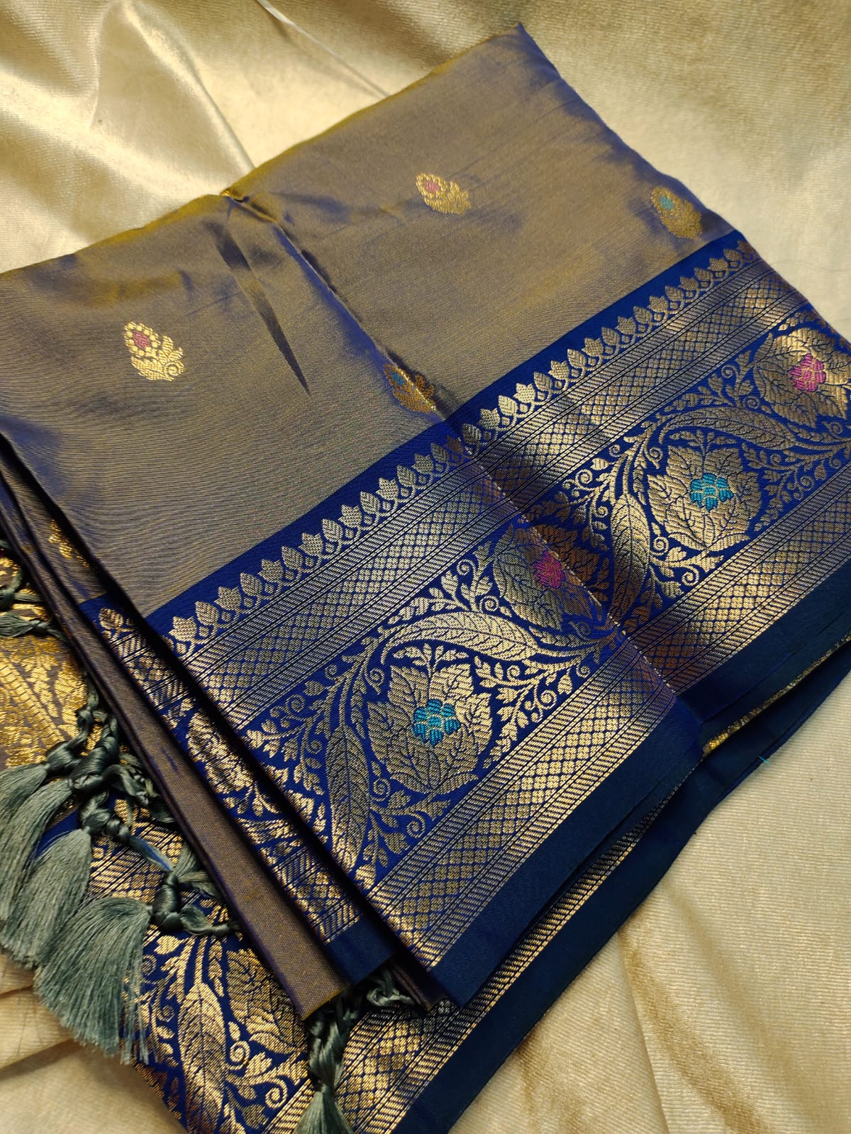 Uppada silk saree