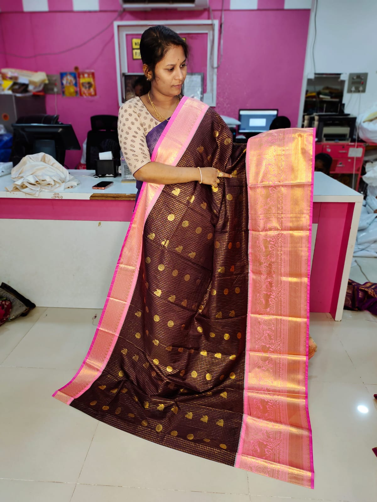 60% offer gadwal saree