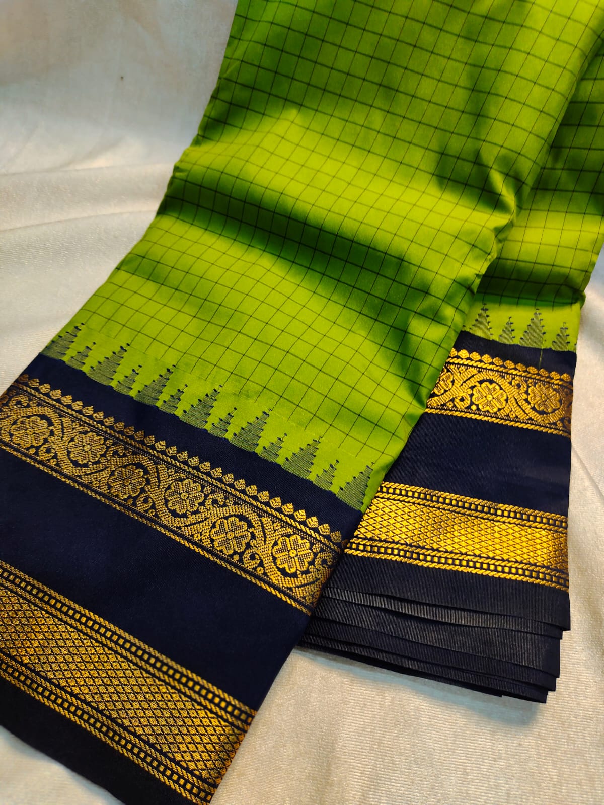 Sravanam gadwal sale