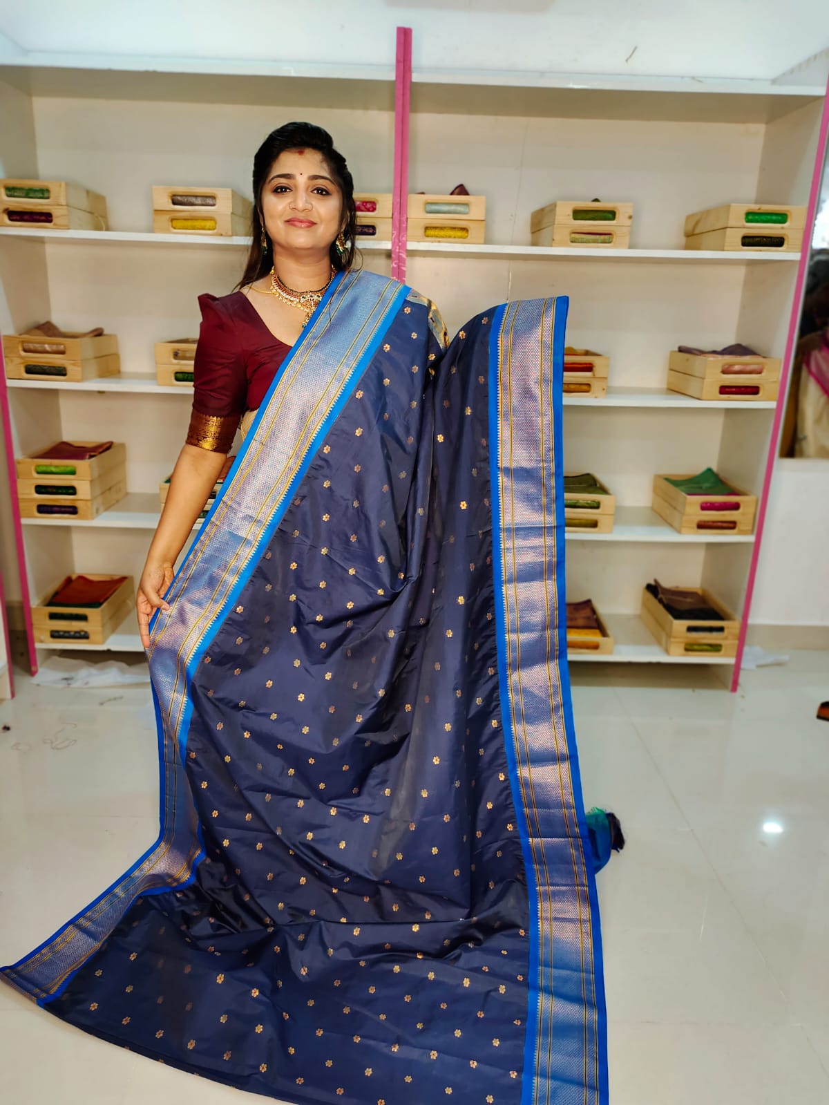 గద్వాల్ క్లియరెన్స్ సేల్