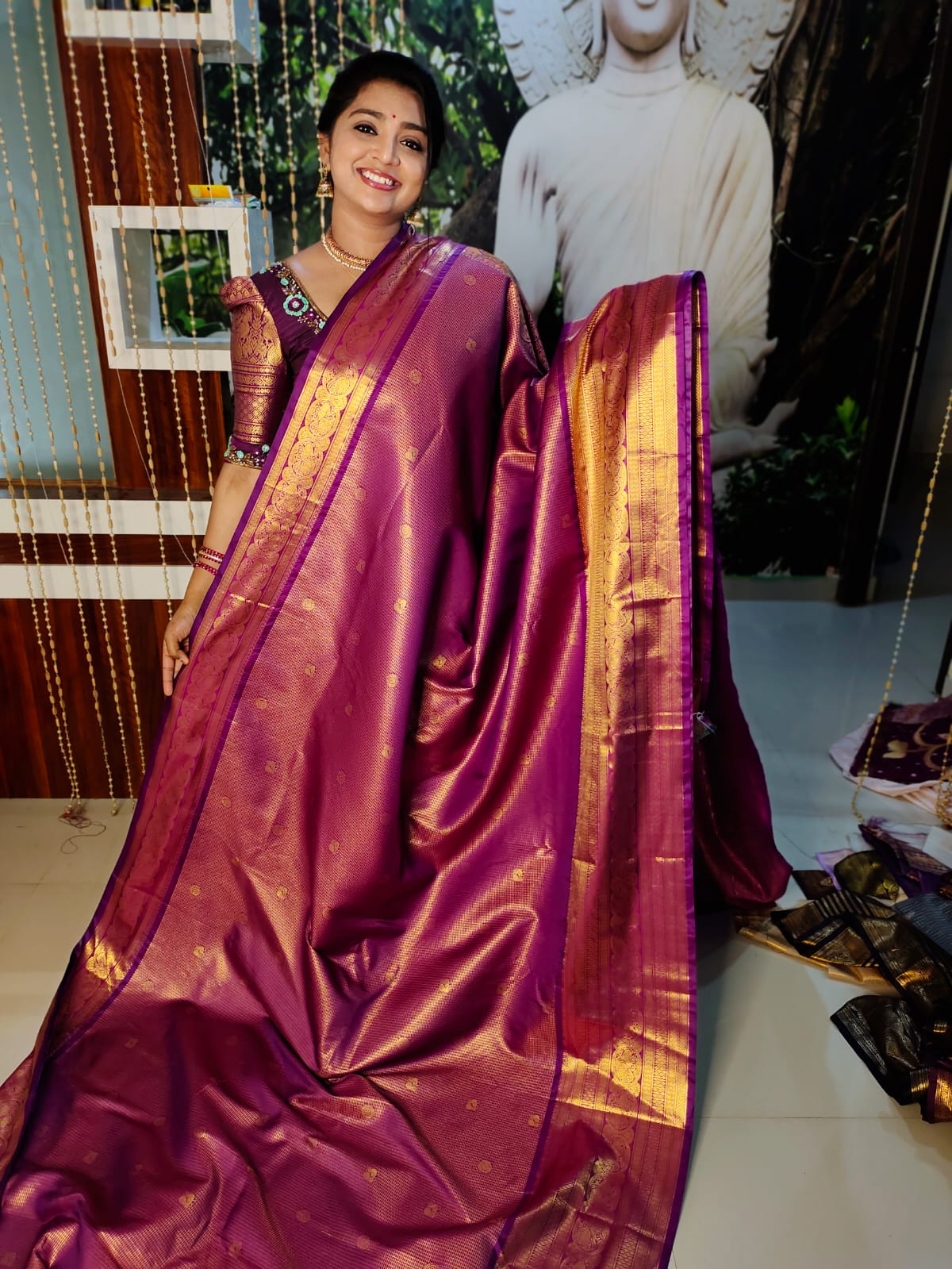 Valli gadwal 1day sale
