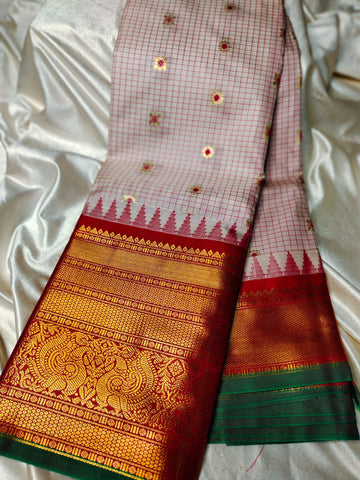 Vitange gadwal silk