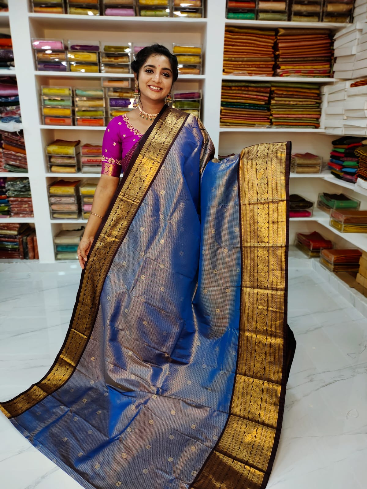50% offer Valli gadwal