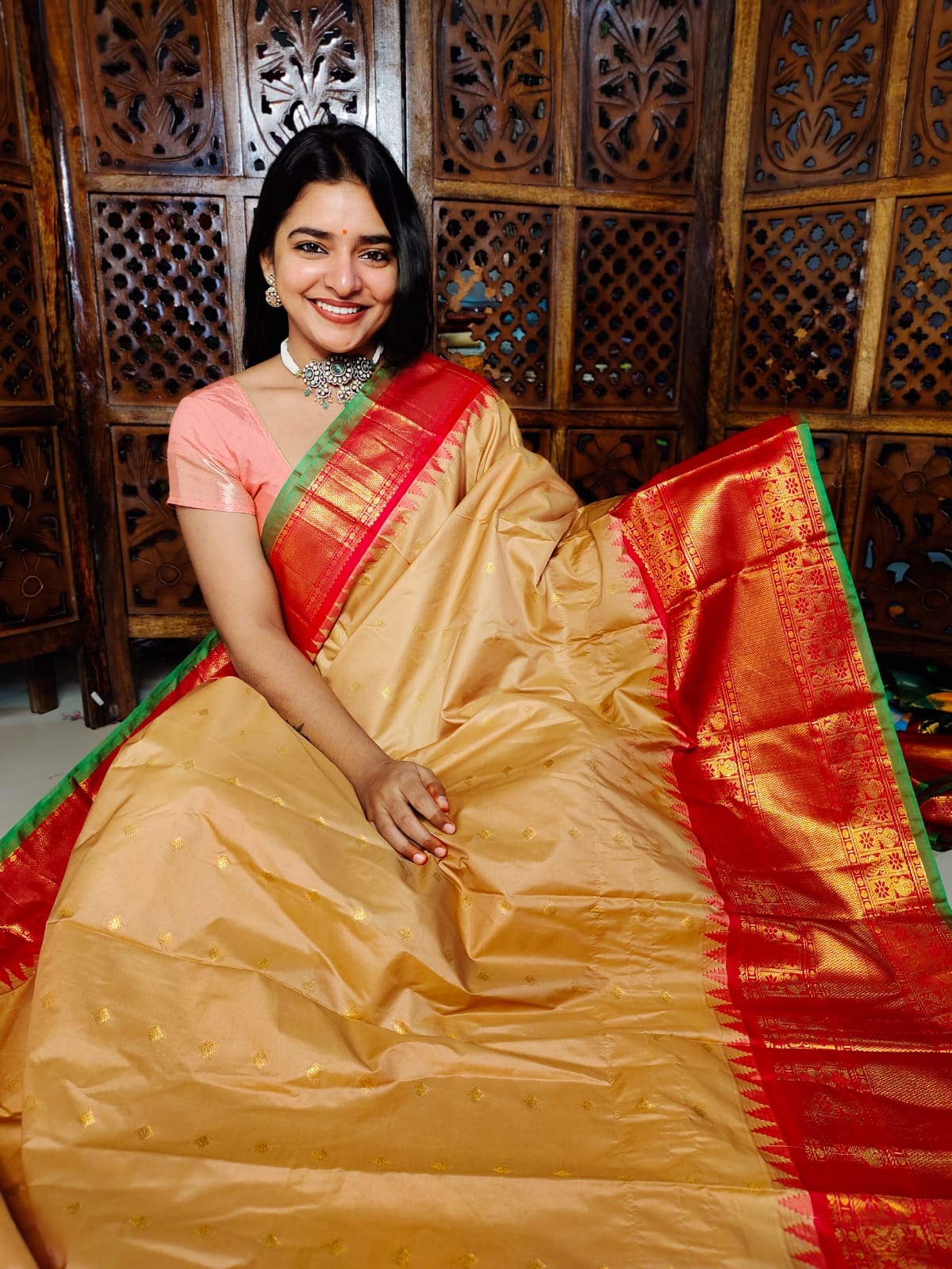 గద్వాల్ క్లియరెన్స్ సేల్