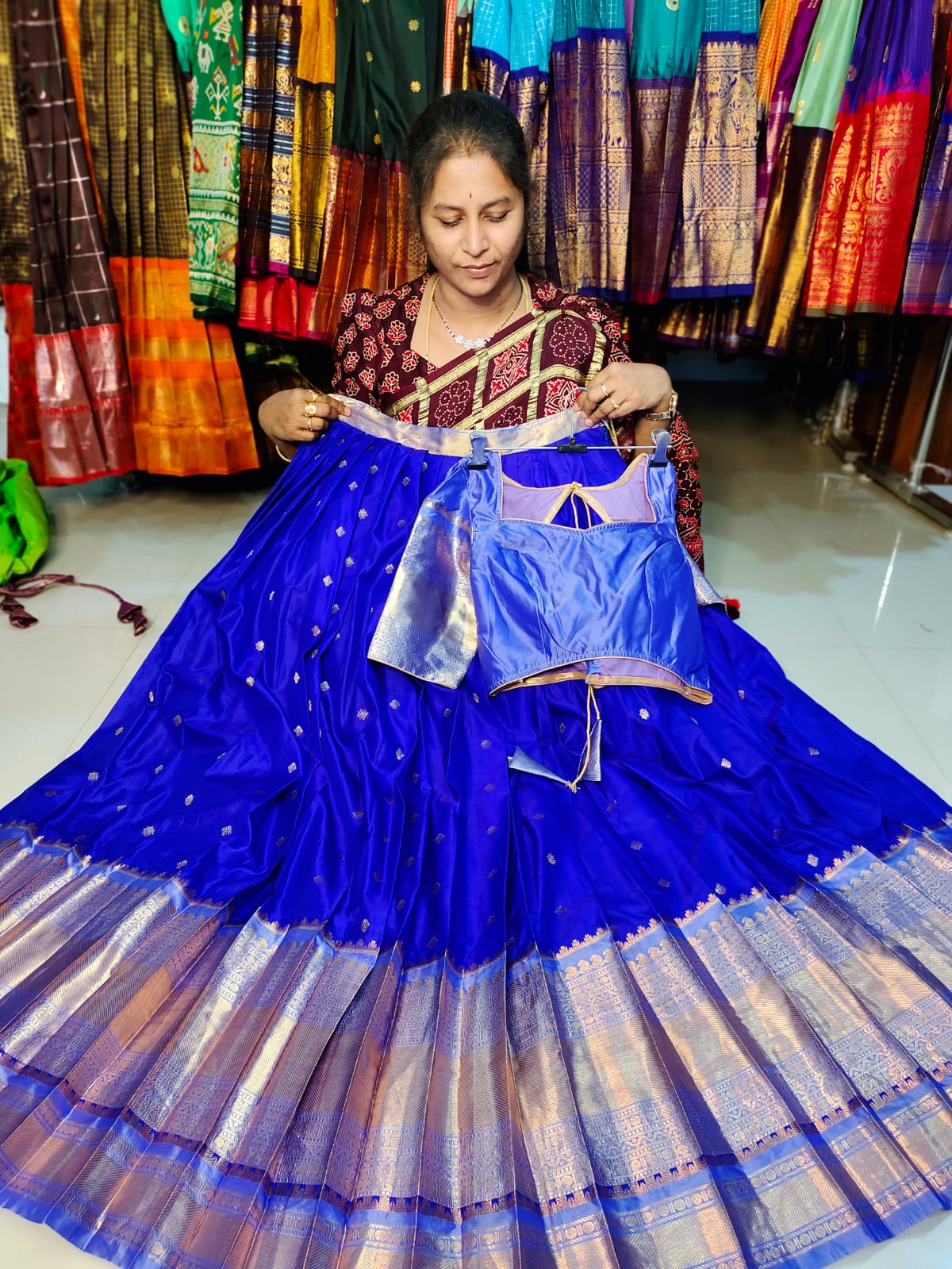 Sale gadwal lehangas