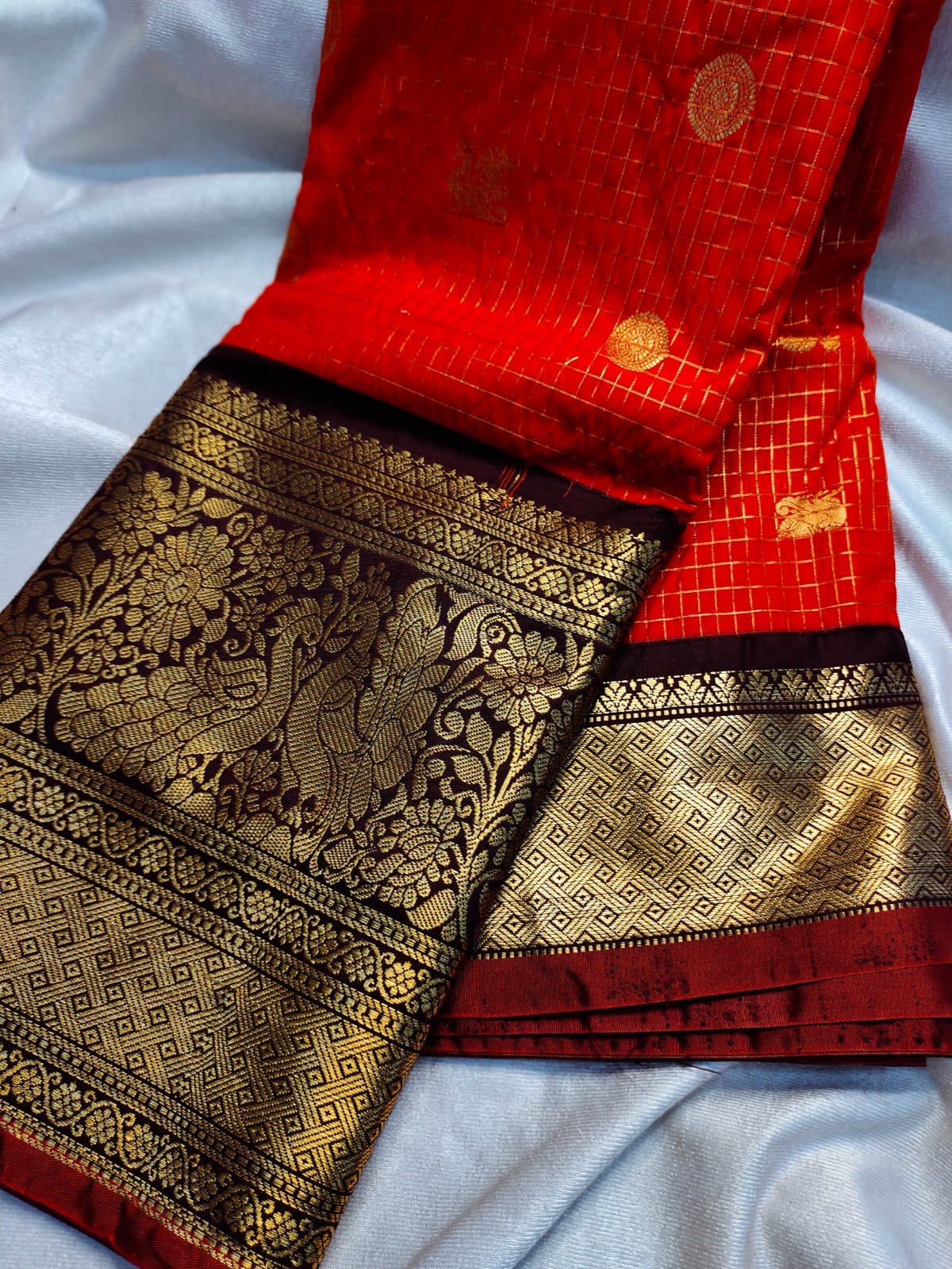 Vintage gadwal sarees