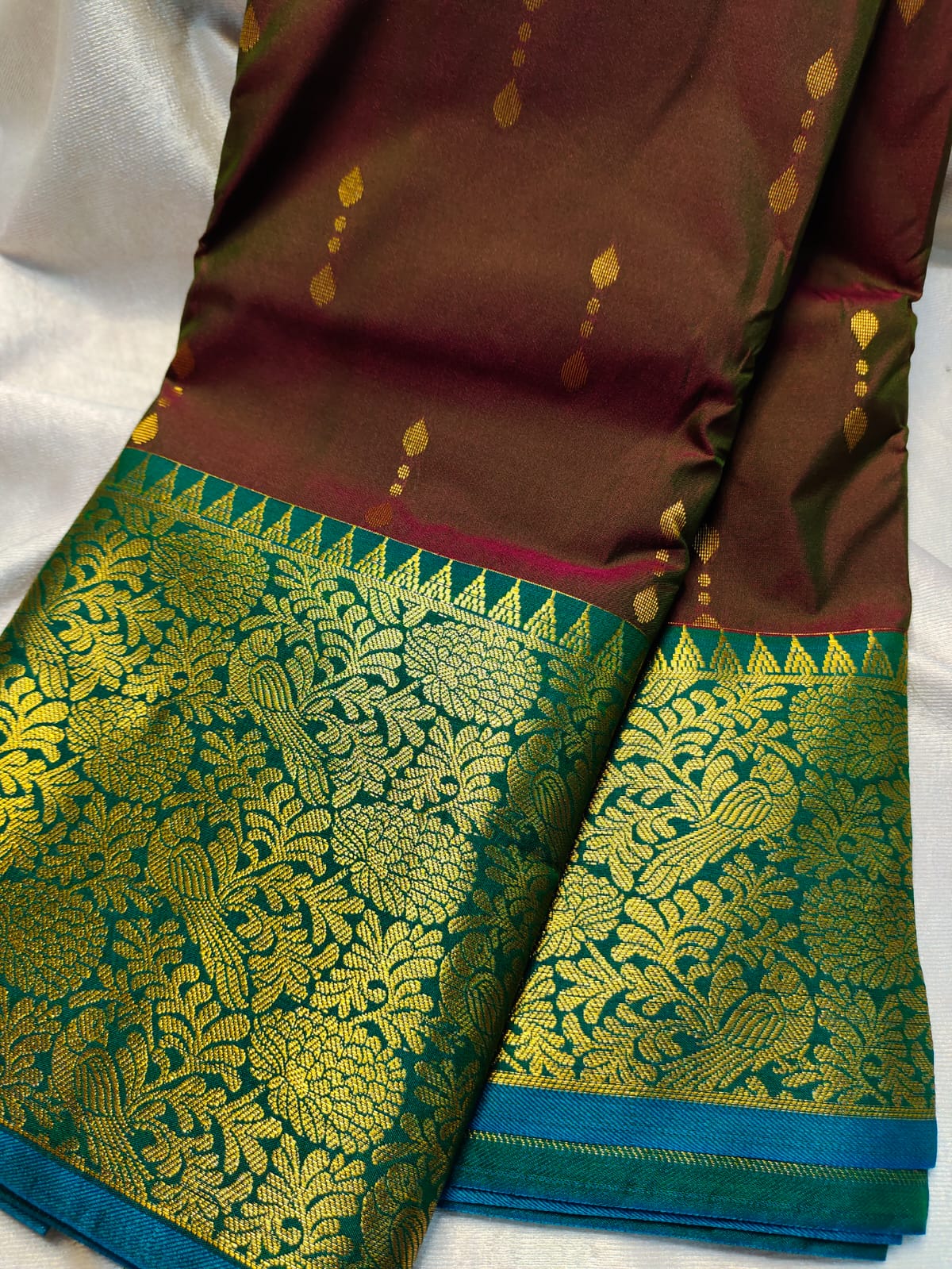 Sravanam gadwal sale