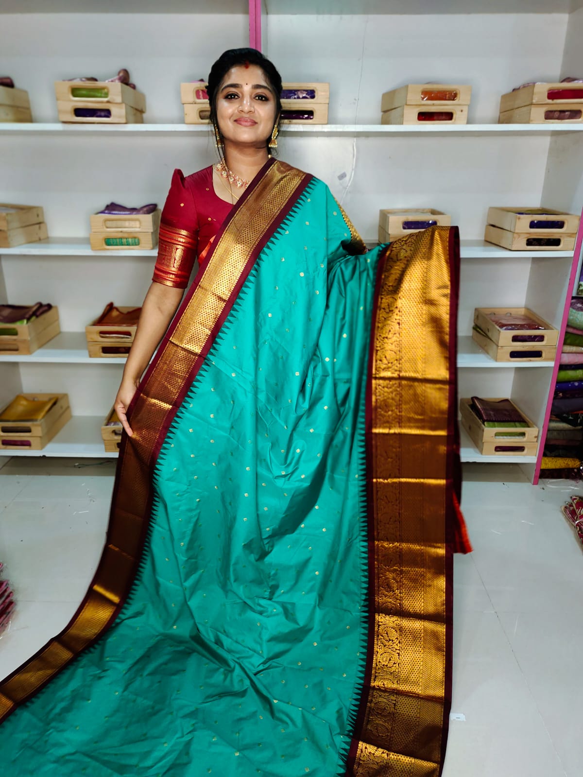 Ashadam sale gadwal silk saree