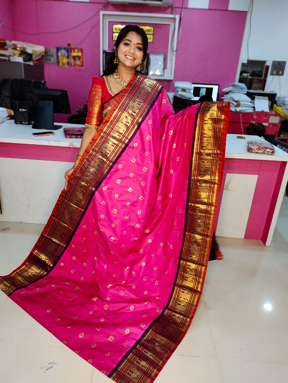 60% offer gadwal sale