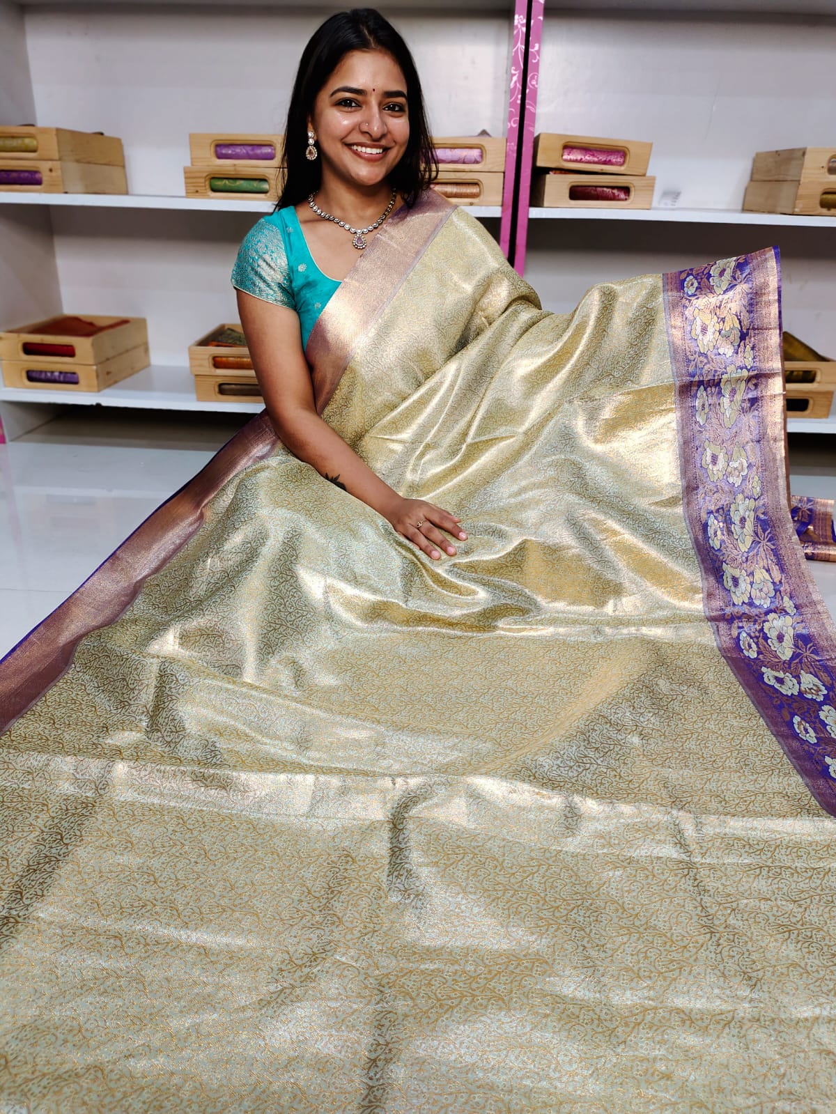 90% offer kanchi pattu sarees