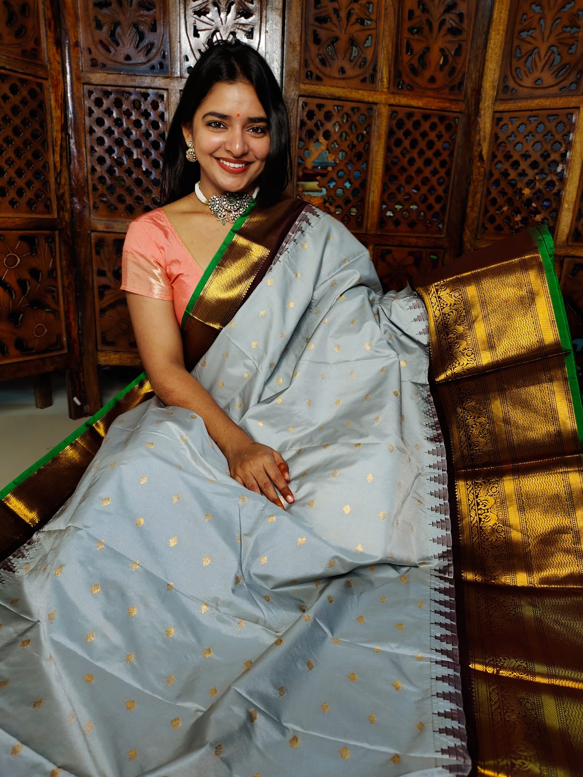 గద్వాల్ క్లియరెన్స్ సేల్