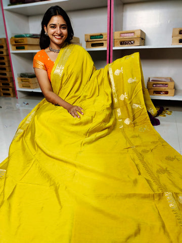 దీపావళికి చీరలు ఆఫర్ చేయండి