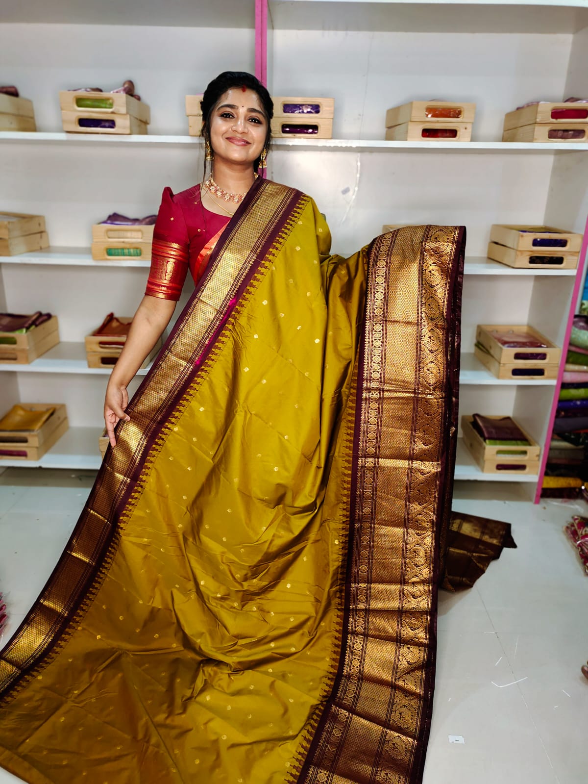 Ashadam sale gadwal silk saree