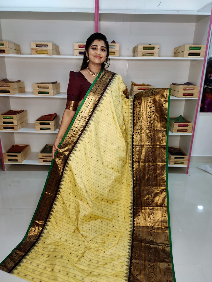 50% గద్వాల్ సిల్క్ చీర ఆఫర్