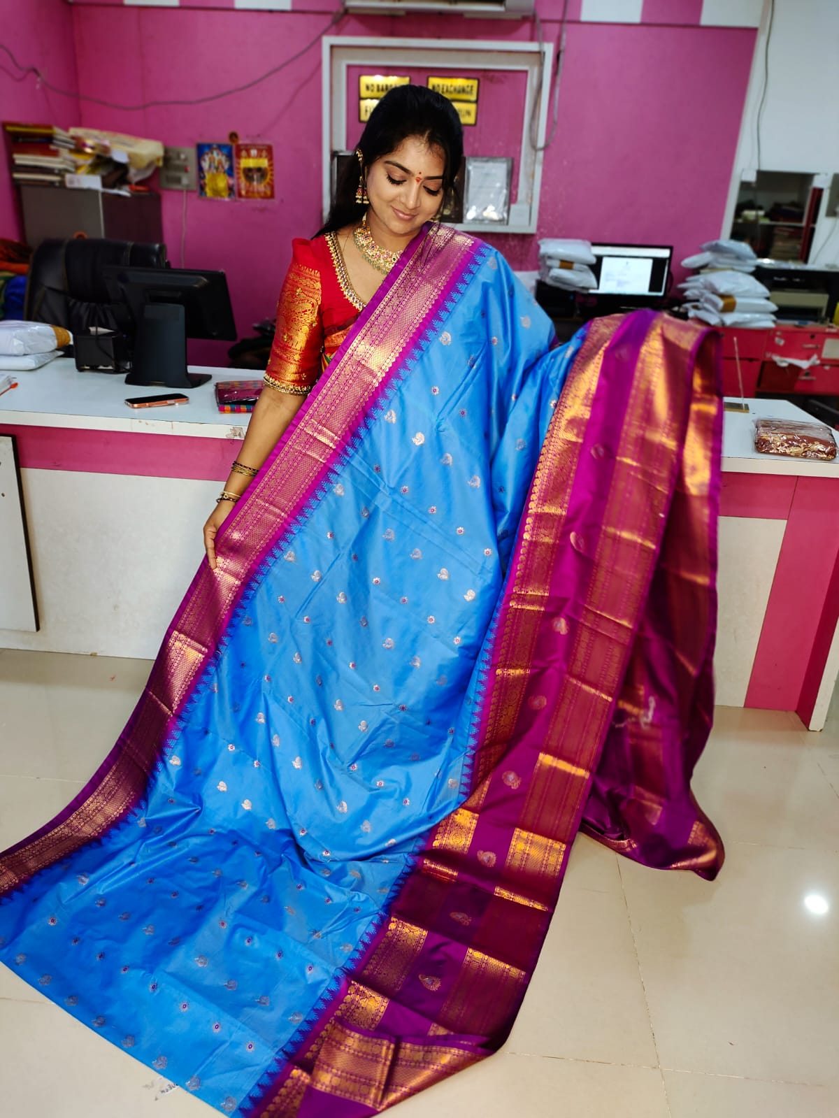 60% offer gadwal sale