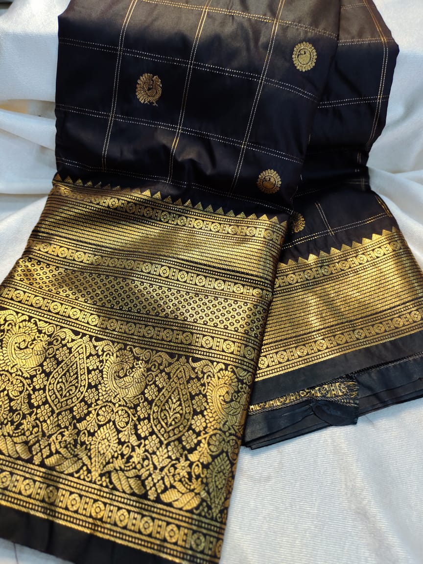 Vintage valli gadwal