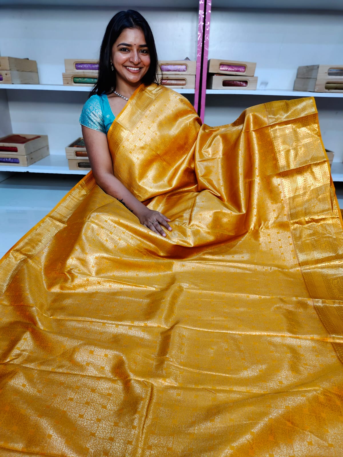 90% offer kanchi pattu sarees