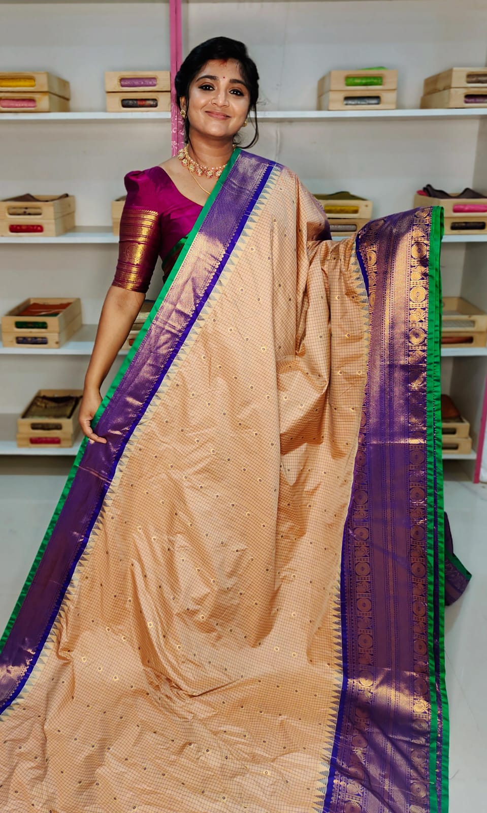 50% offer gadwal silk