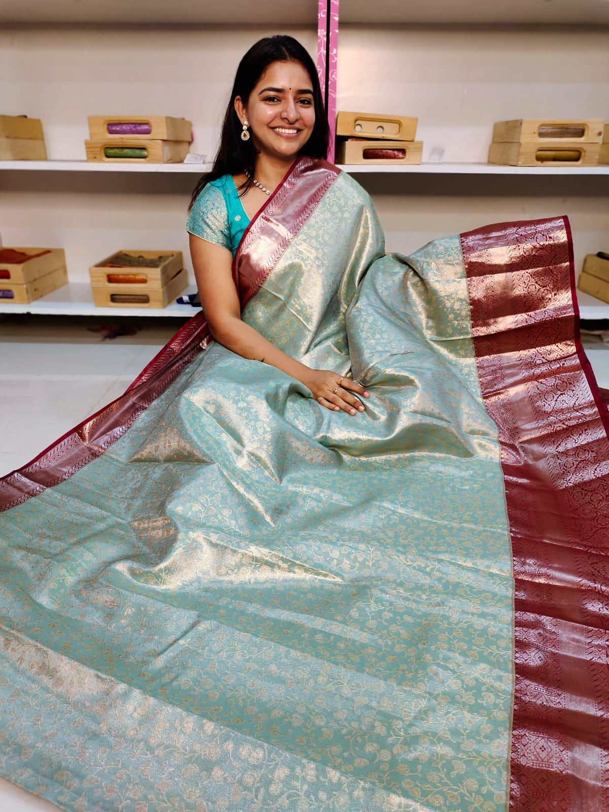 90% offer kanchi pattu collections