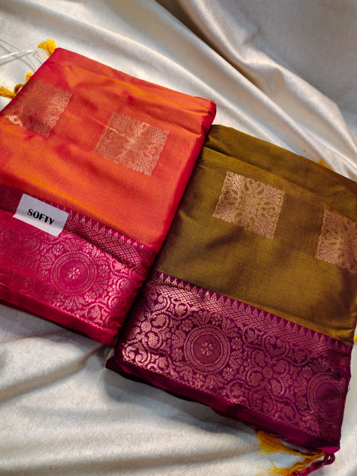 1+1 offer Uppada silk