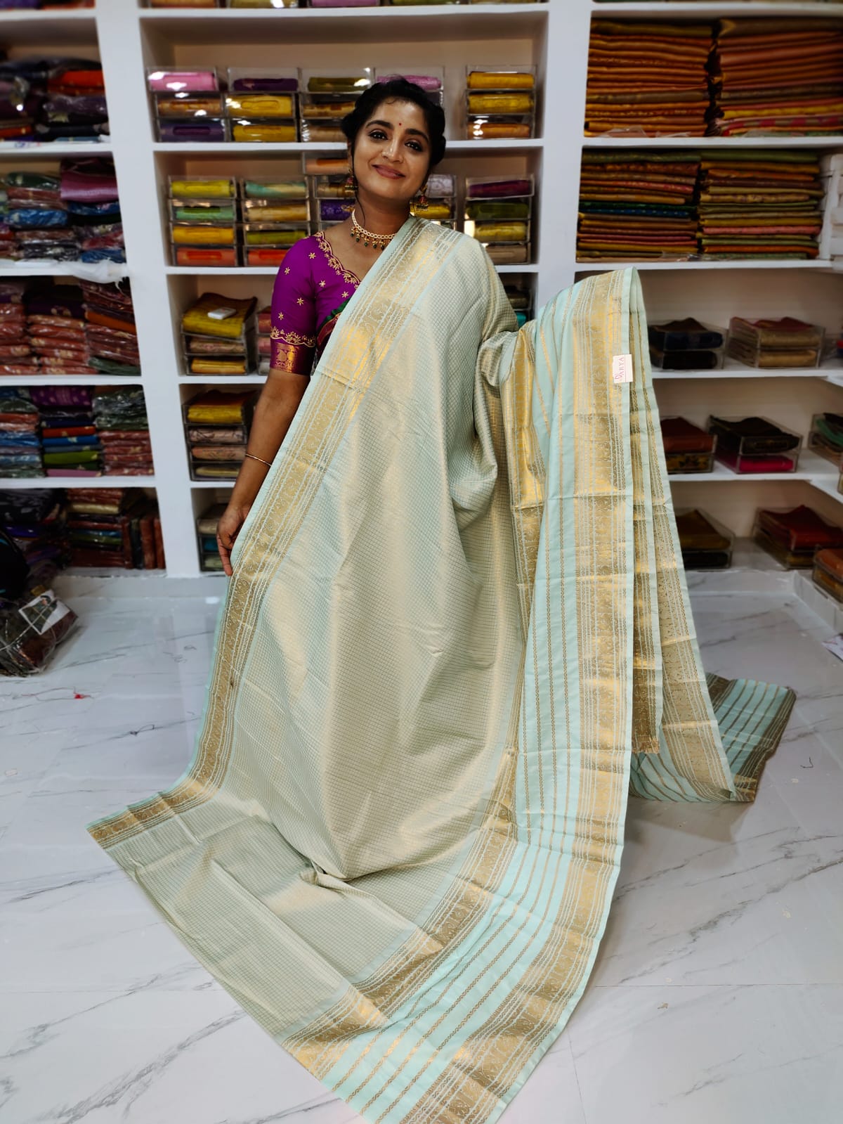 50% offer Valli gadwal
