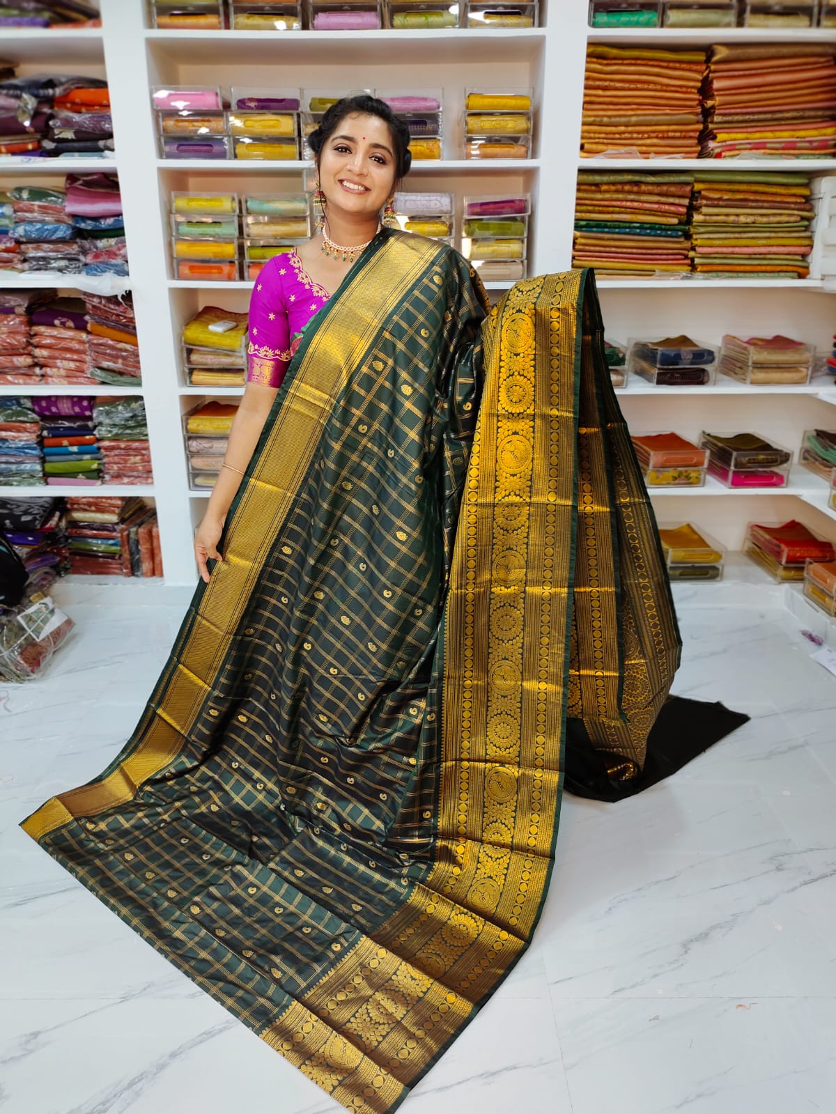 50% offer Valli gadwal
