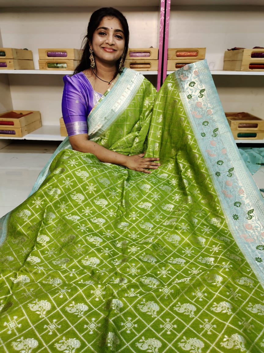 50% offer banarasi georgette saree