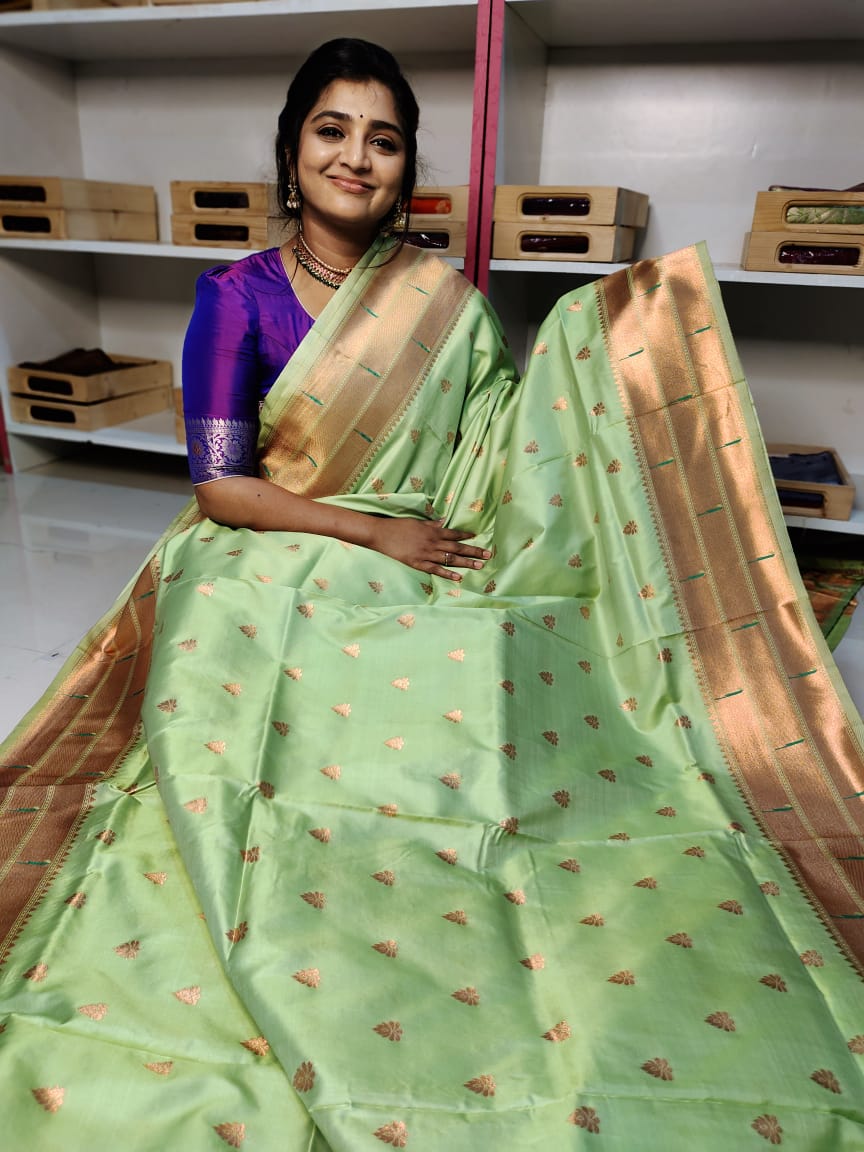 PS1450 ద్వారా మరిన్ని