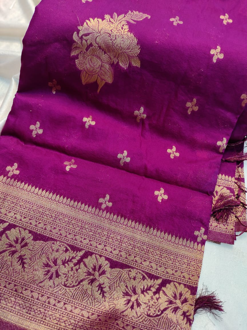 70% offer saree