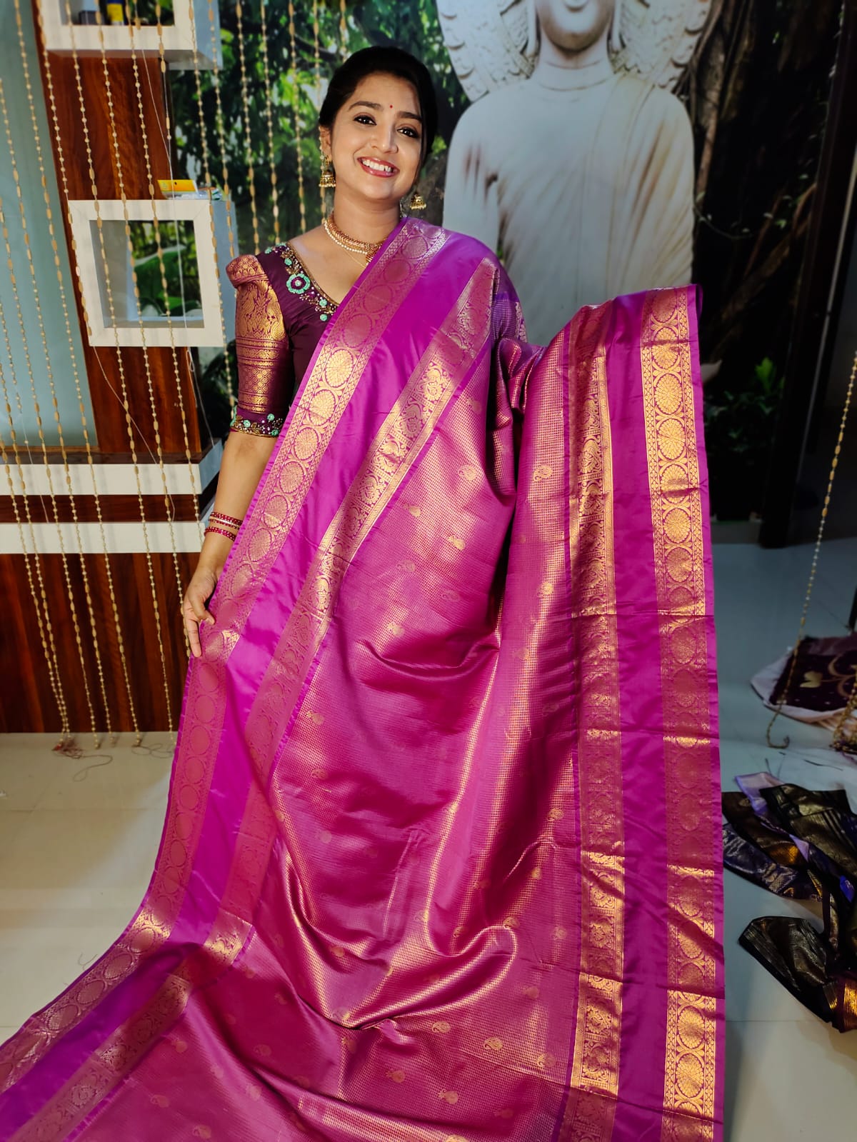 50% offer Valli gadwal
