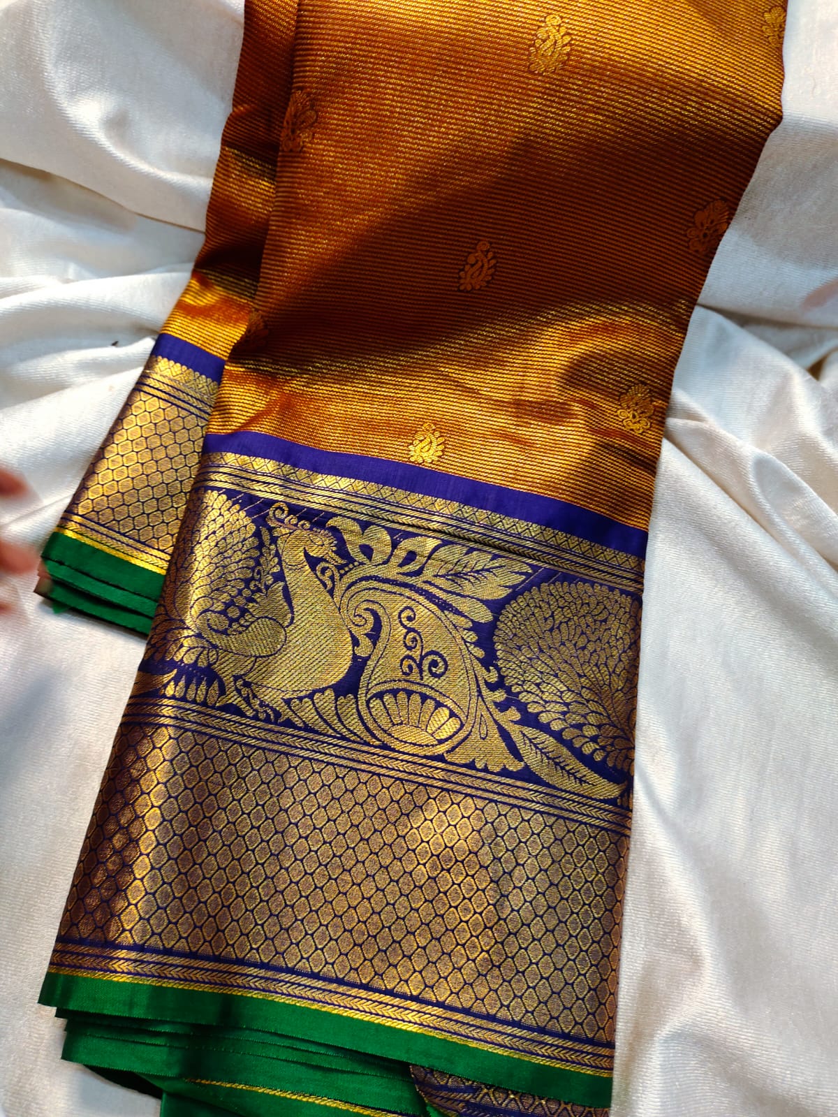 60% offer gadwal sarees