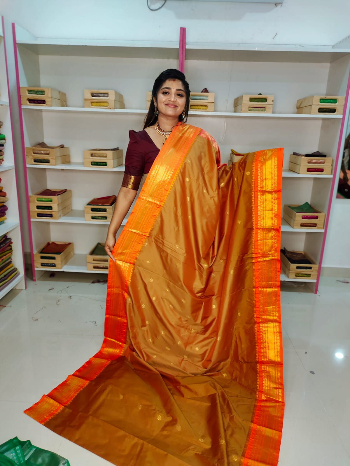 Gadwal Clearnce sale