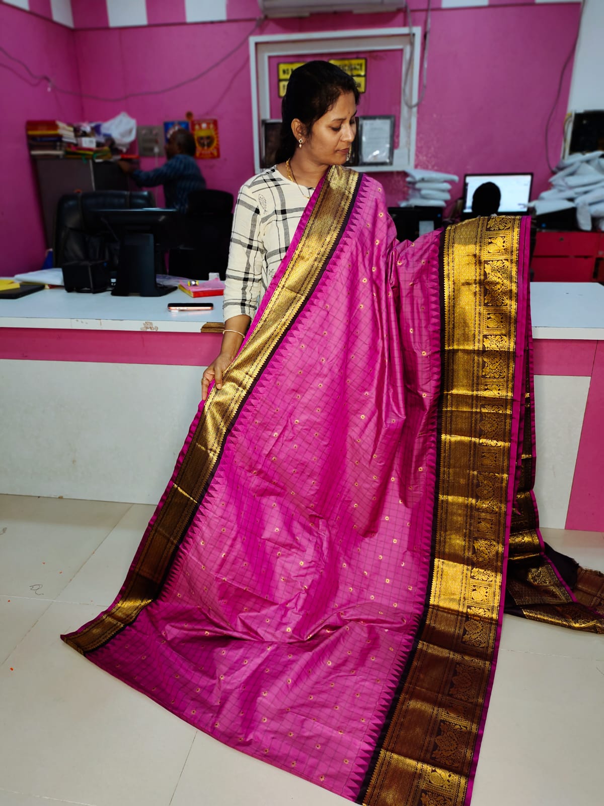 60% offer gadwal sale